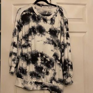 Black and white tie dye long sleeve